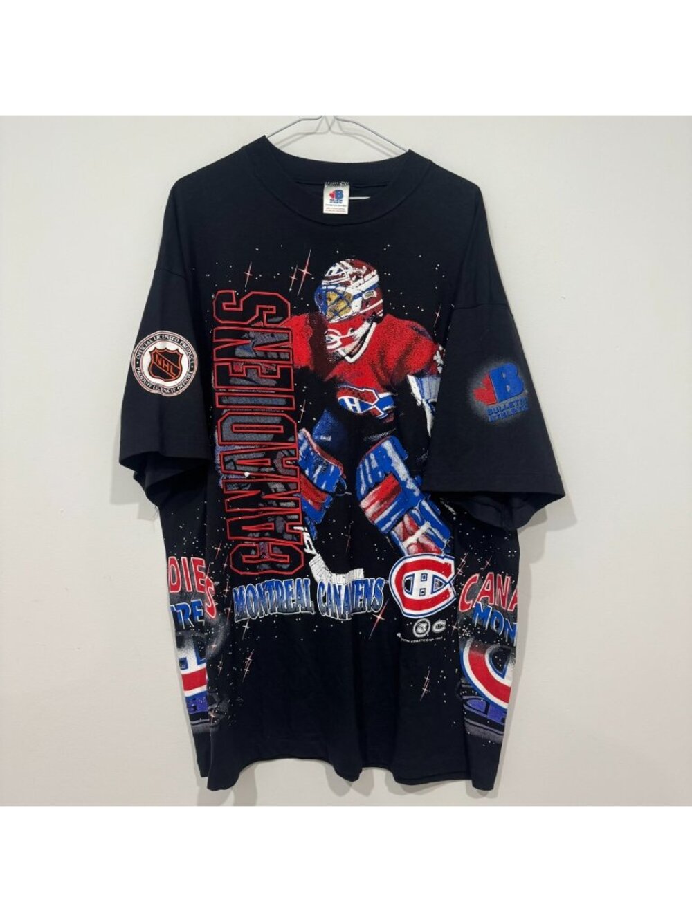 Vintage 1990s Montreal Canadiens All Over Print T-shirt Bulletin Athletics XL